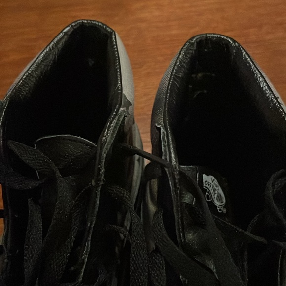 VANS faux leather top - Picture 7 of 7